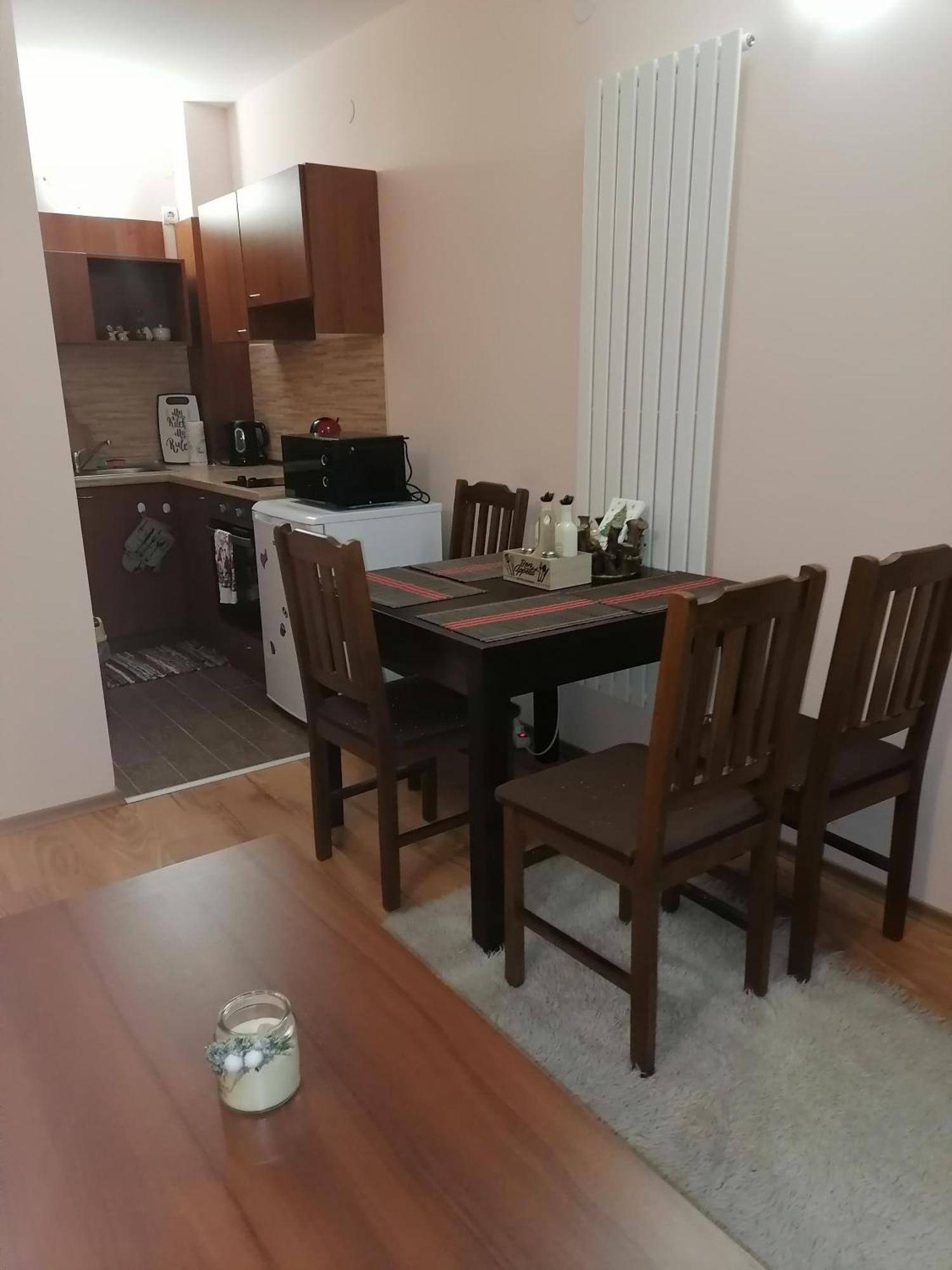 Evrika Home 21 ปอมโปโรโว ภายนอก รูปภาพ